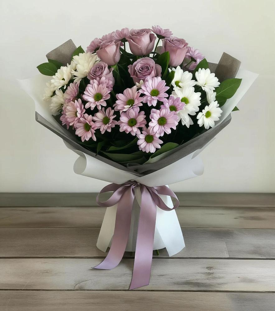 Букет цветов из: Хризантемы и Розы в Баклановской Ростовской области