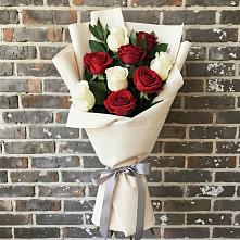 Букет цветов из:  Розы в Баклановской Ростовской области