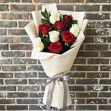 Букет цветов из:  Розы в Баклановской Ростовской области
