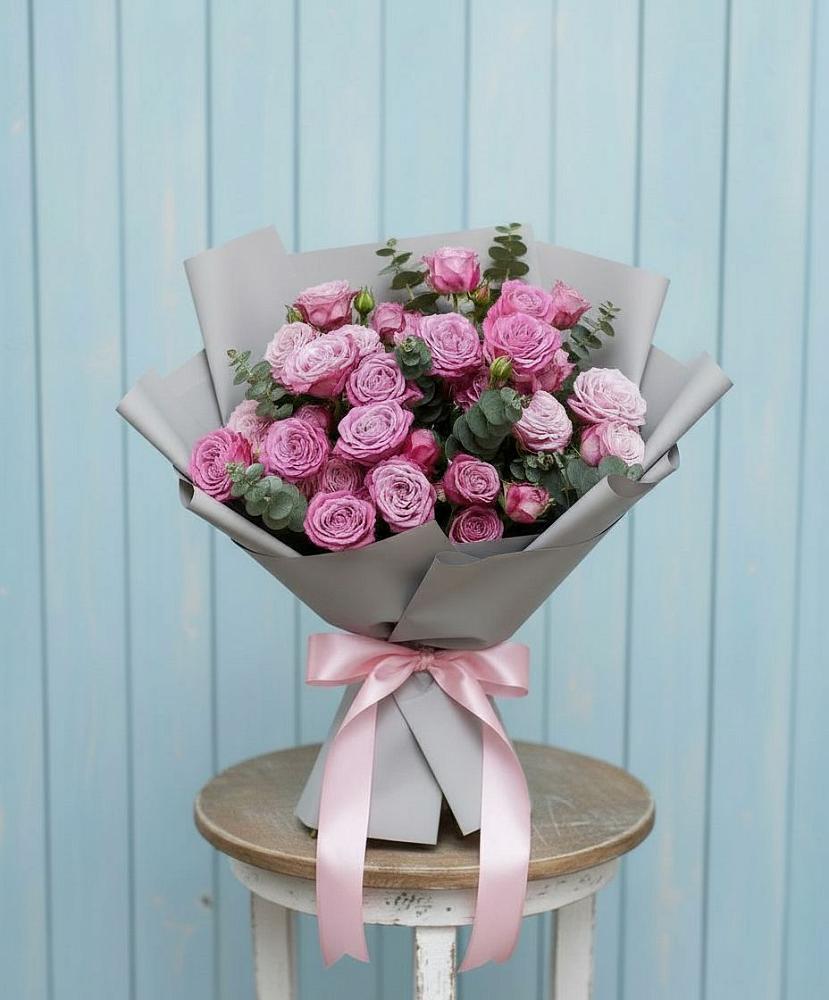 Букет цветов из: Розы в Баклановской Ростовской области