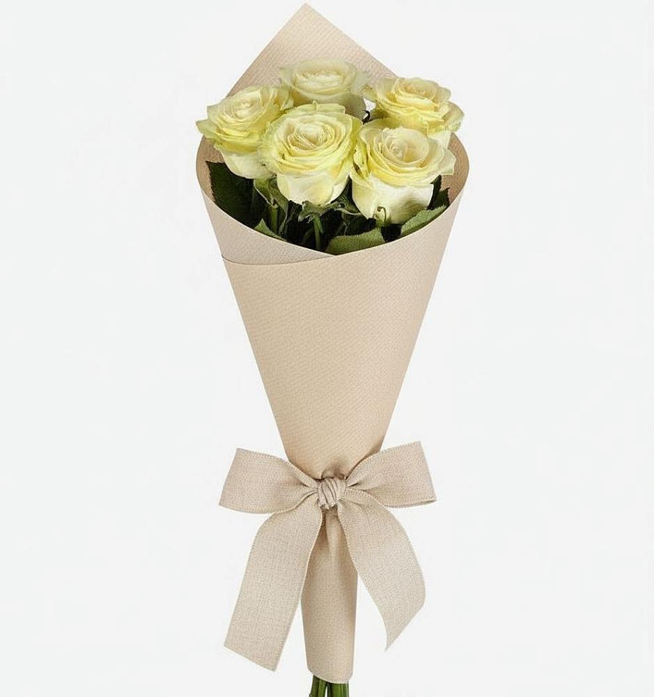 Букет цветов из: Розы в Баклановской Ростовской области