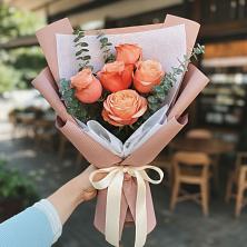 Букет цветов из:  Розы в Баклановской Ростовской области