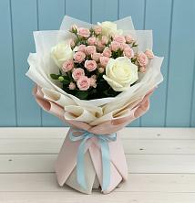 Букет цветов из:  Розы в Баклановской Ростовской области