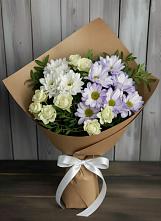 Букет цветов из:  Хризантемы и Розы в Баклановской Ростовской области