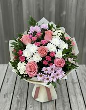 Букет цветов из:  Альстромерии, Гвоздики, Розы и Хризантемы #REPLACE_PRED# Баклановской Ростовской области