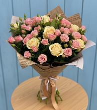 Букет цветов из:  Розы #REPLACE_PRED# Баклановской Ростовской области