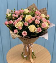 Букет цветов из:  Розы в Баклановской Ростовской области