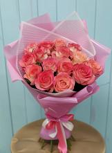 Букет 15 Розовых роз Равель в Баклановской Ростовской области