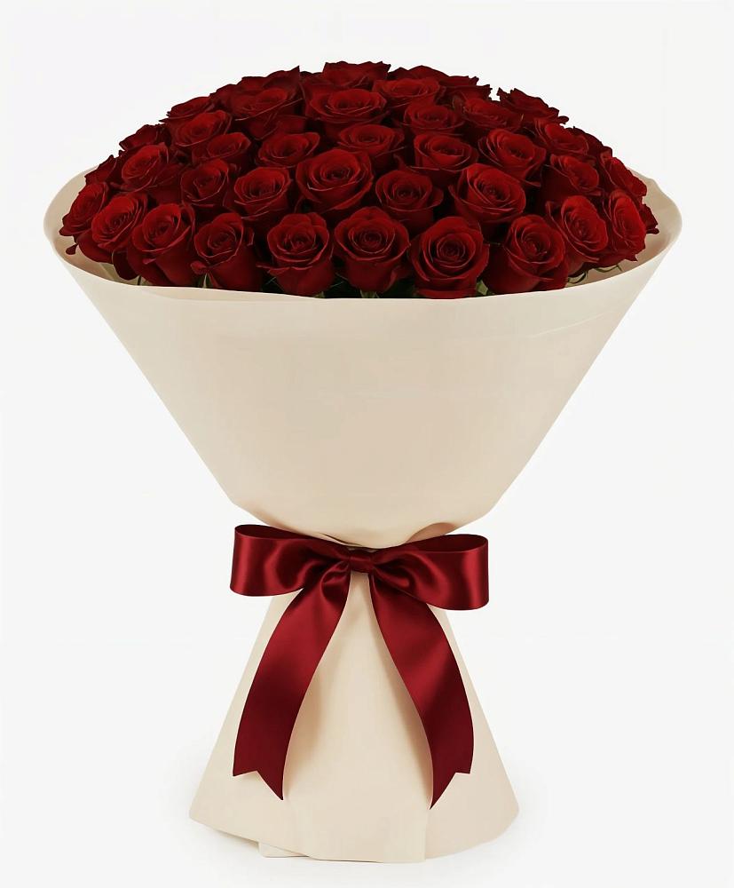 Букет 101 Бордовая роза Блэк Бакарра в Баклановской Ростовской области