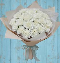 Букет цветов из:  Гвоздики в Баклановской Ростовской области