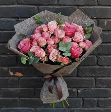 Букет цветов из:  Розы #REPLACE_PRED# Баклановской Ростовской области